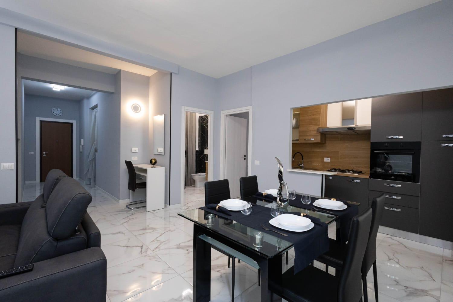 Cf Luxury House *